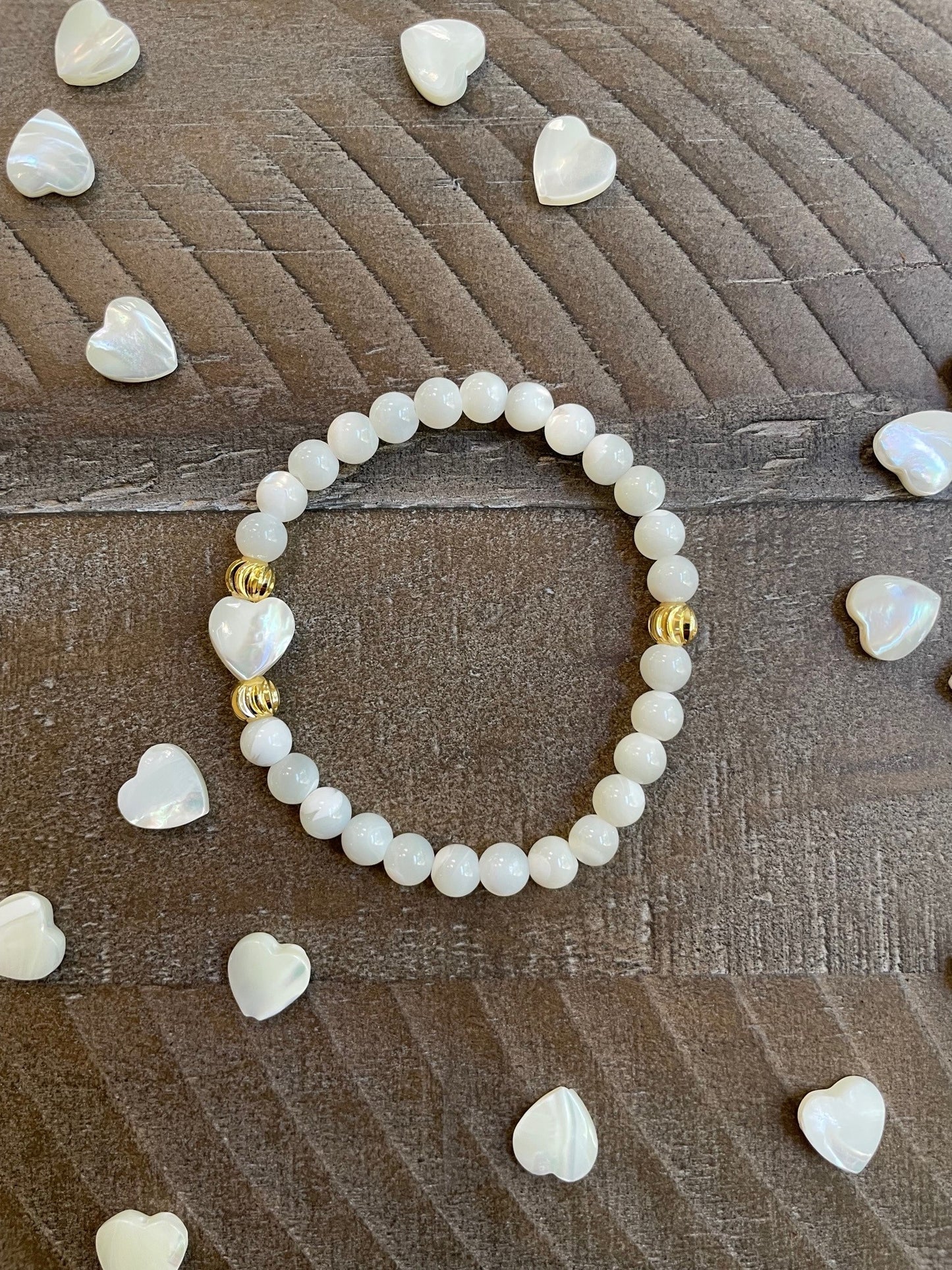 Mother of Pearl Bracelet with Mother of Pearl Heart